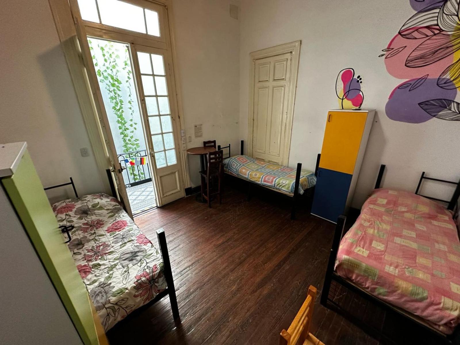 Ideal Social Hostel Buenos Aires Exterior photo